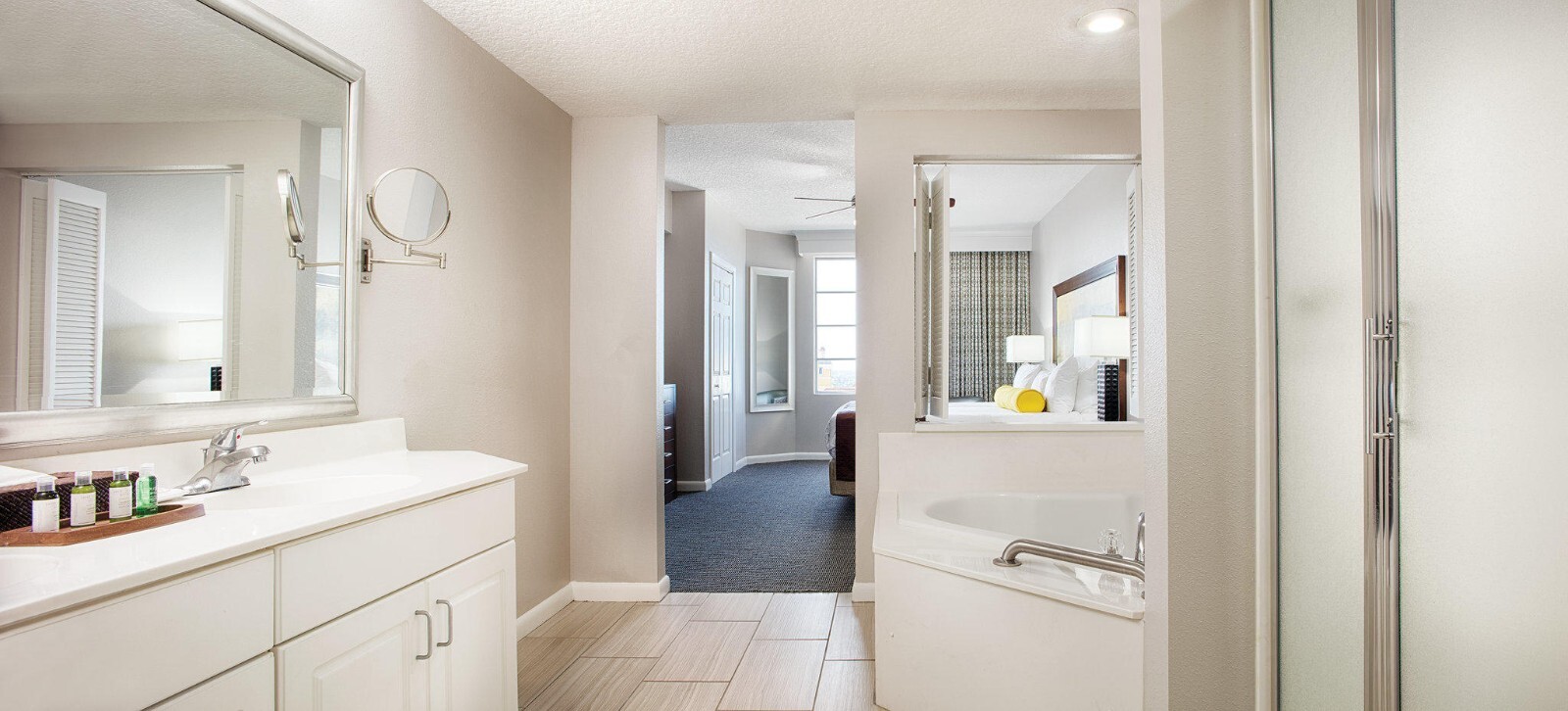 Wyndham Ocean Walk – 2 BR Deluxe – SLEEPS 8 WITH FULL KITCHEN & BALCONY!