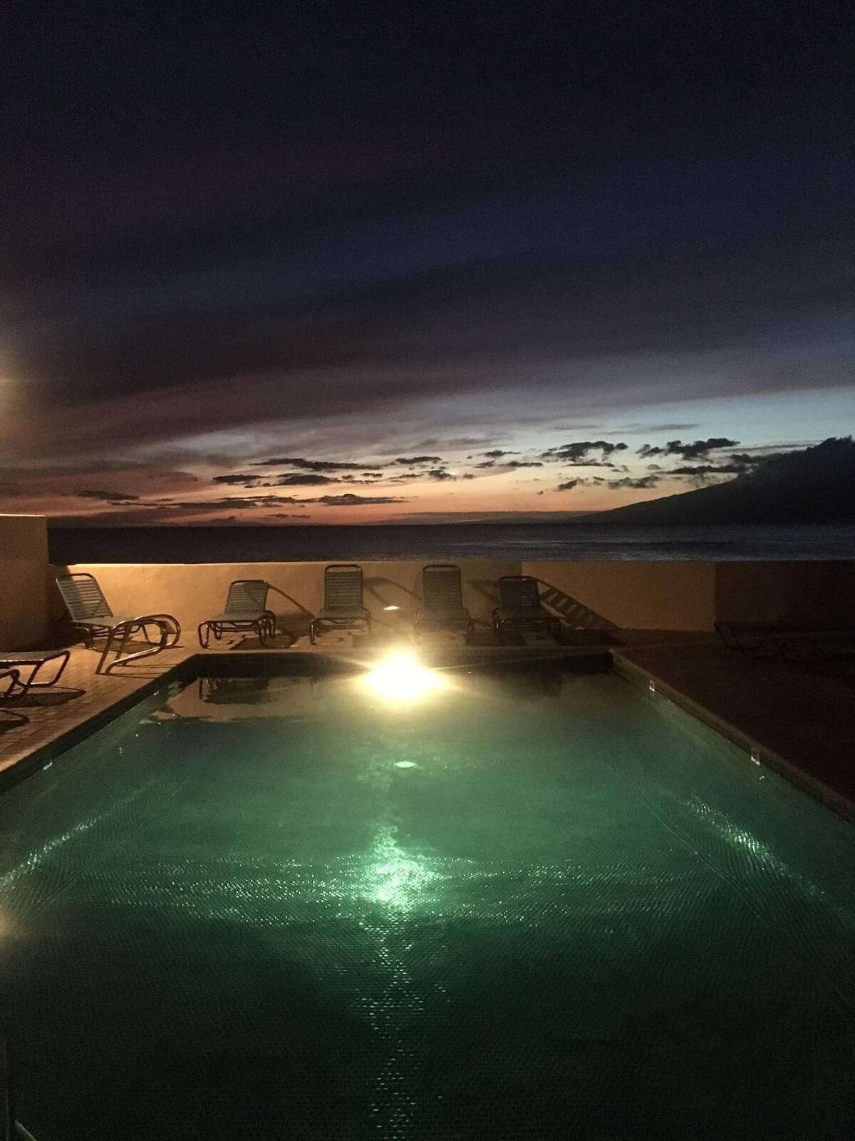 Maui 14 Nights A/C Oceanfront, 1 bedroom, 2 baths, Sat-06/27/26-Sat 07/11/26.