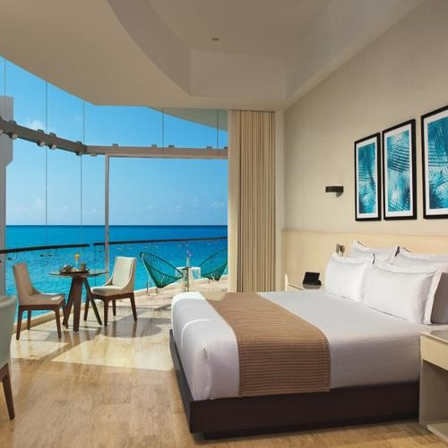 Cancun Mexico 5 days/4 nights ALL INCLUSIVE meals drinks and alcohol