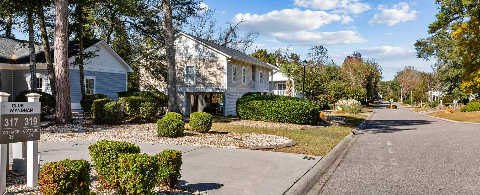 Club Wyndham at the Cottages Myrtle Beach Summer 2027 Vacation, Jun 20-25, 3bdrm