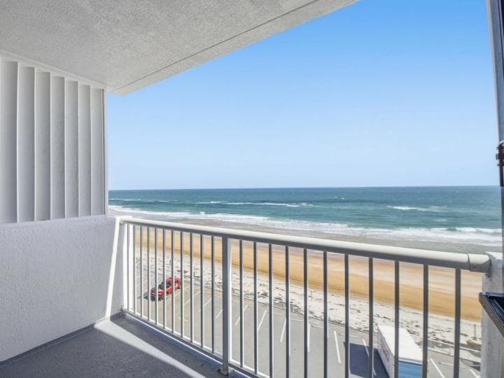 Feb 20 – Feb 27, 2027, Maverick Resort, Ormond Beach, Studio Oceanfront!
