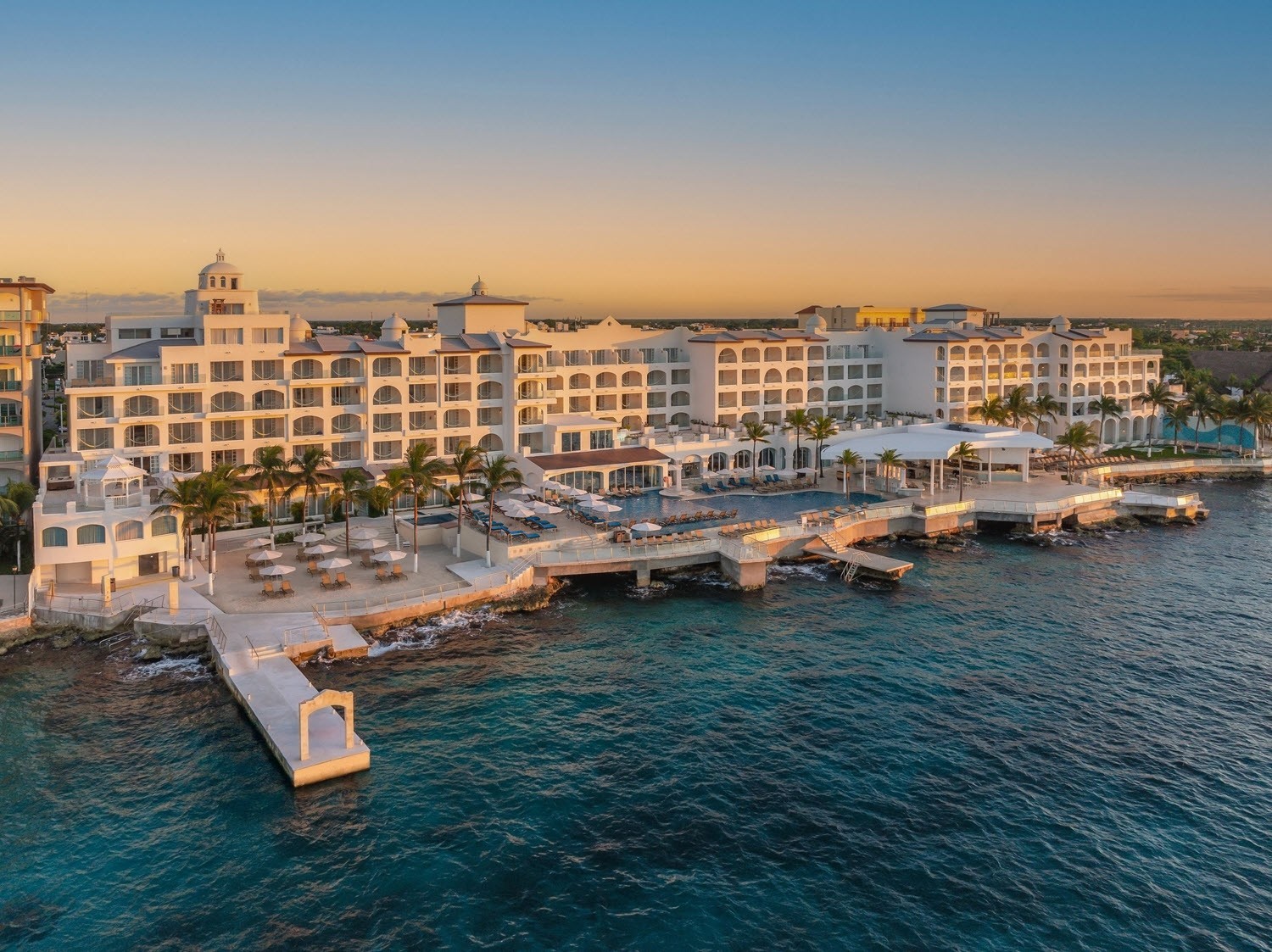 Palace Resorts VIP All-Inclusive Vacation: Mexico, Jamaica, Europe, Maldives