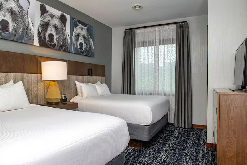 Wisconsin Dells, Wyndham at Glacier Canyon, 2 Bedroom Deluxe, July 23-26