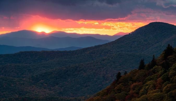 Blue Ridge MTN.Getaway! Shenandoah Crossing VA 2BR Cabin Jul 12-17 26 (2 avail)