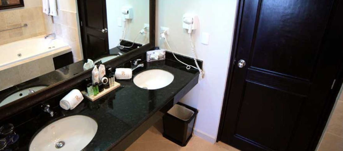 VIP Luxury: 1 Bed Presidential Suite – Per Night Travel Before Nov 15, 2026