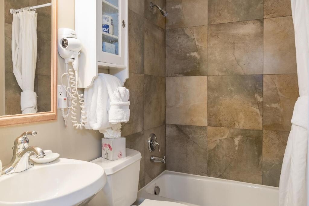 Park City, Utah, Studio rental, Lodging, Sleeps 4, Prime season, New Year 2025