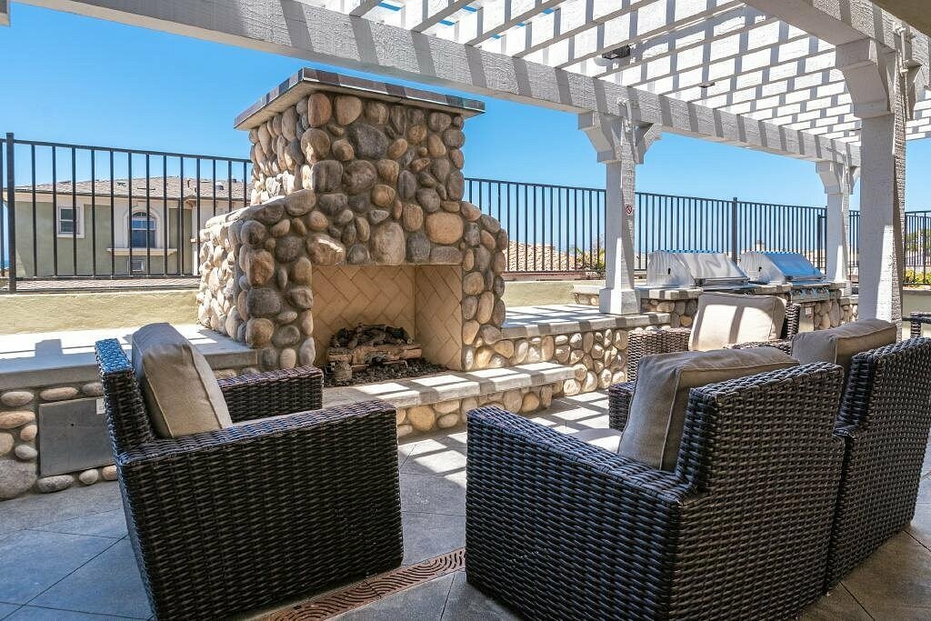 Carlsbad Inn Beach Resort 12/23-12/30/2023, 1 bedrm unit w/ Partial Ocean View