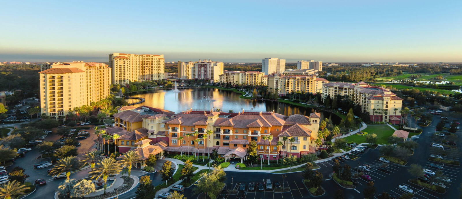 WYNDHAM BONNET CREEK (2) BEDROOM DELUXE CONDO; DEC 13 – 18, 2026 (5 nights)