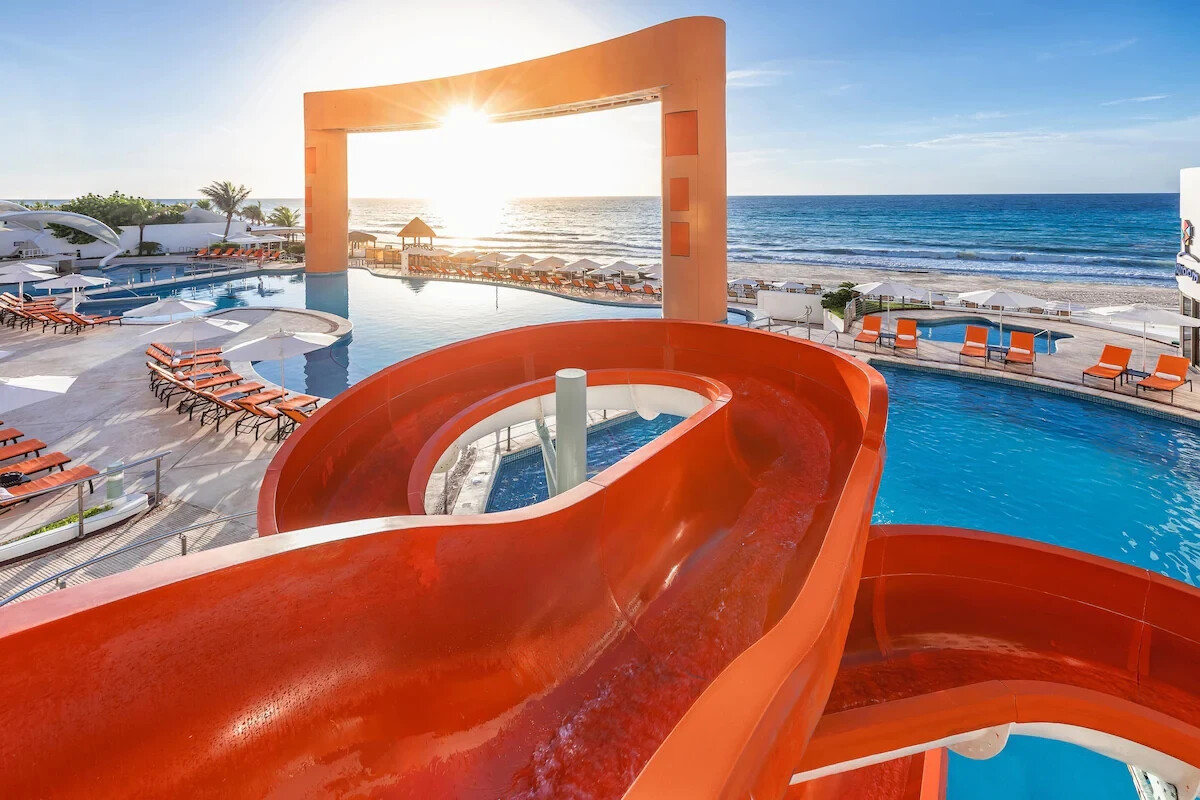 Beach Palace Vacation Package Inquiry (Diamond Affiliates)