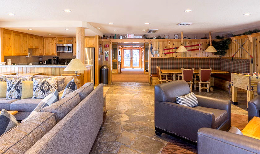Olympic Valley / Palisades Tahoe, CA Red Wolf Lodge Studio June 14-21