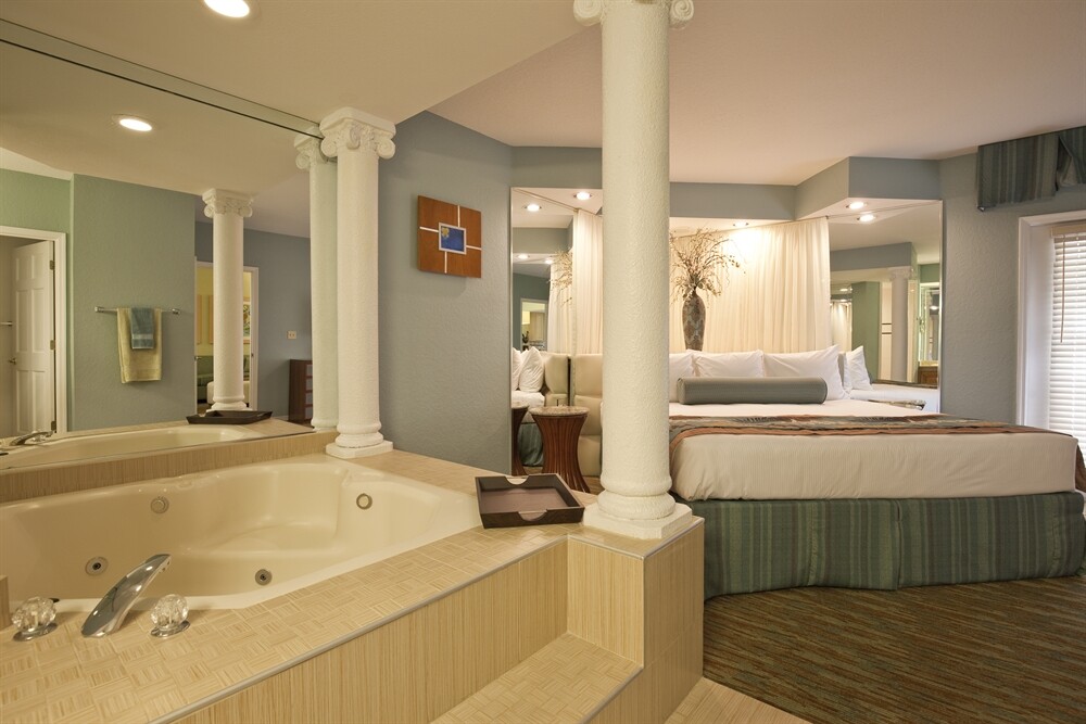 Star Island Resort in Orlando, Florida ~2BR + Den – 7Nts APRIL/MAY 2026