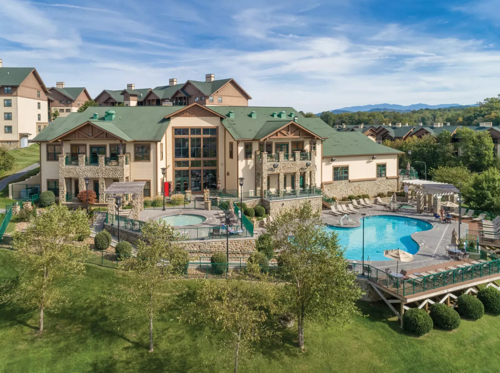 Wyndham Smoky Mountains ~ Sevierville ~ 2BR/Sleeps 8 ~ 7Nts NOV/DEC 2026