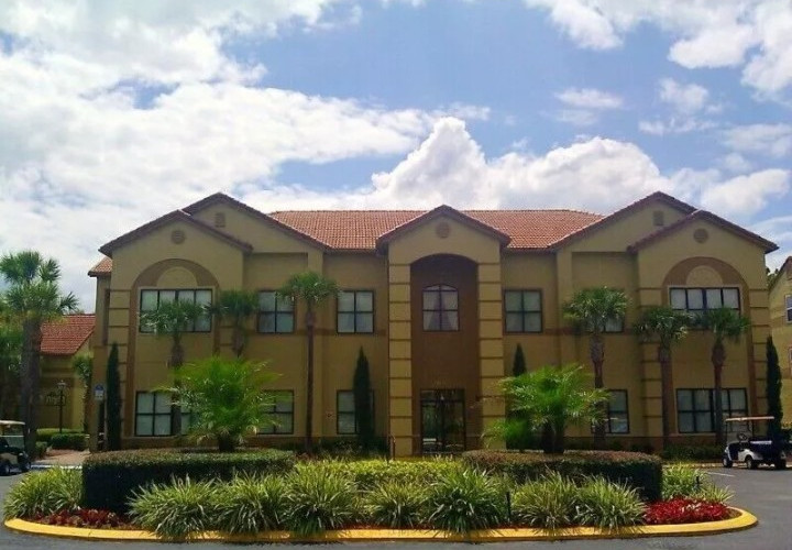 2026 WEEKS~BLUE TREE Resort in Orlando~1 BR condos by Disney~FREE SHUTTLE