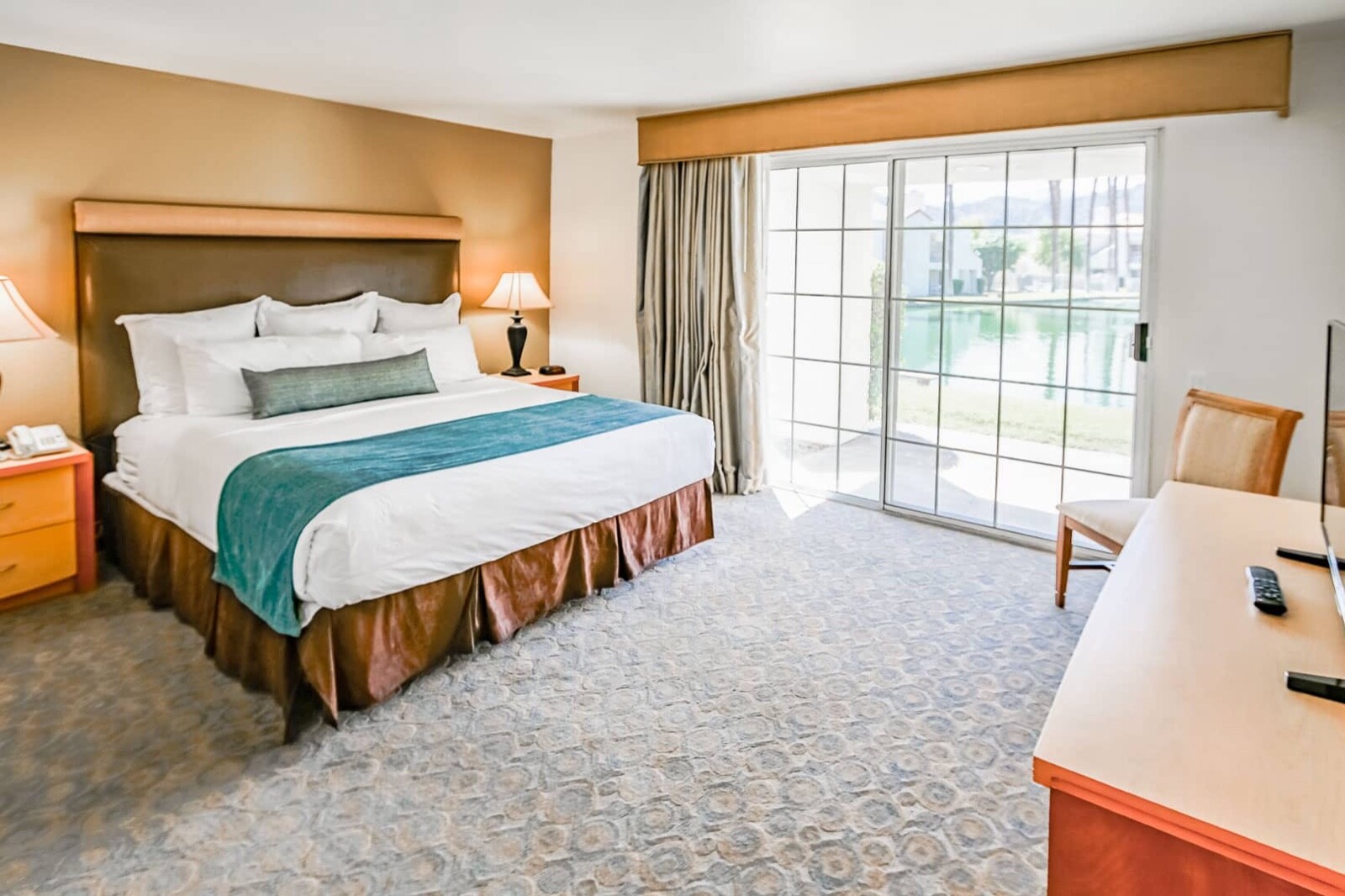 Palm Desert, CA 7 Night Stay at The Desert Breezes Resort