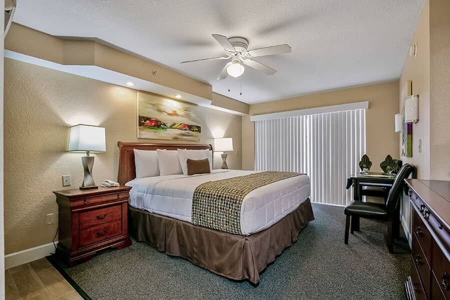 Silver Lake Resort in Orlando, Florida ~2BR/Sleeps 8~ 7Nts July 25 thru August 1