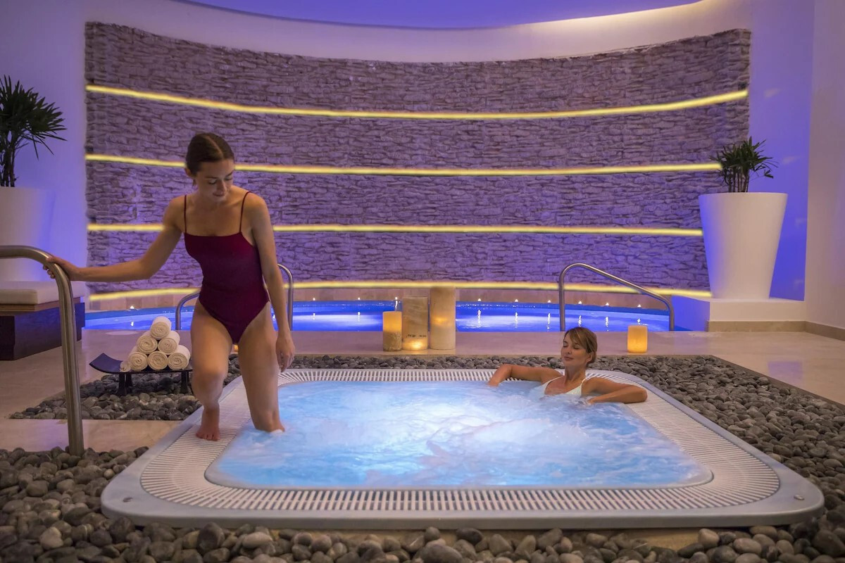 Le BLANC PALACE CANCUN DIAMOND VIP ELITE ALL INCLUSIVE ADULTS ONLY 18+ RESORT