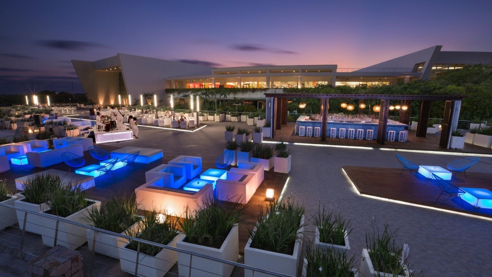 All Inclusive Resort Vacation – Grand Sirenis Riviera Maya – 2 adults / 4 nights