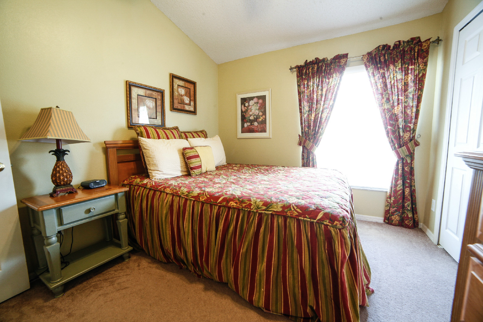 Florida/Disney/Villa-4 BR/3 bath – 2024-2025 select dates – call now