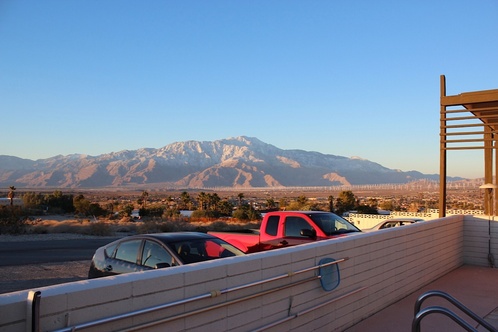 Palm Springs, California Mid-Century Vacation Rentals — Studio, 1BR, 2BR Suites