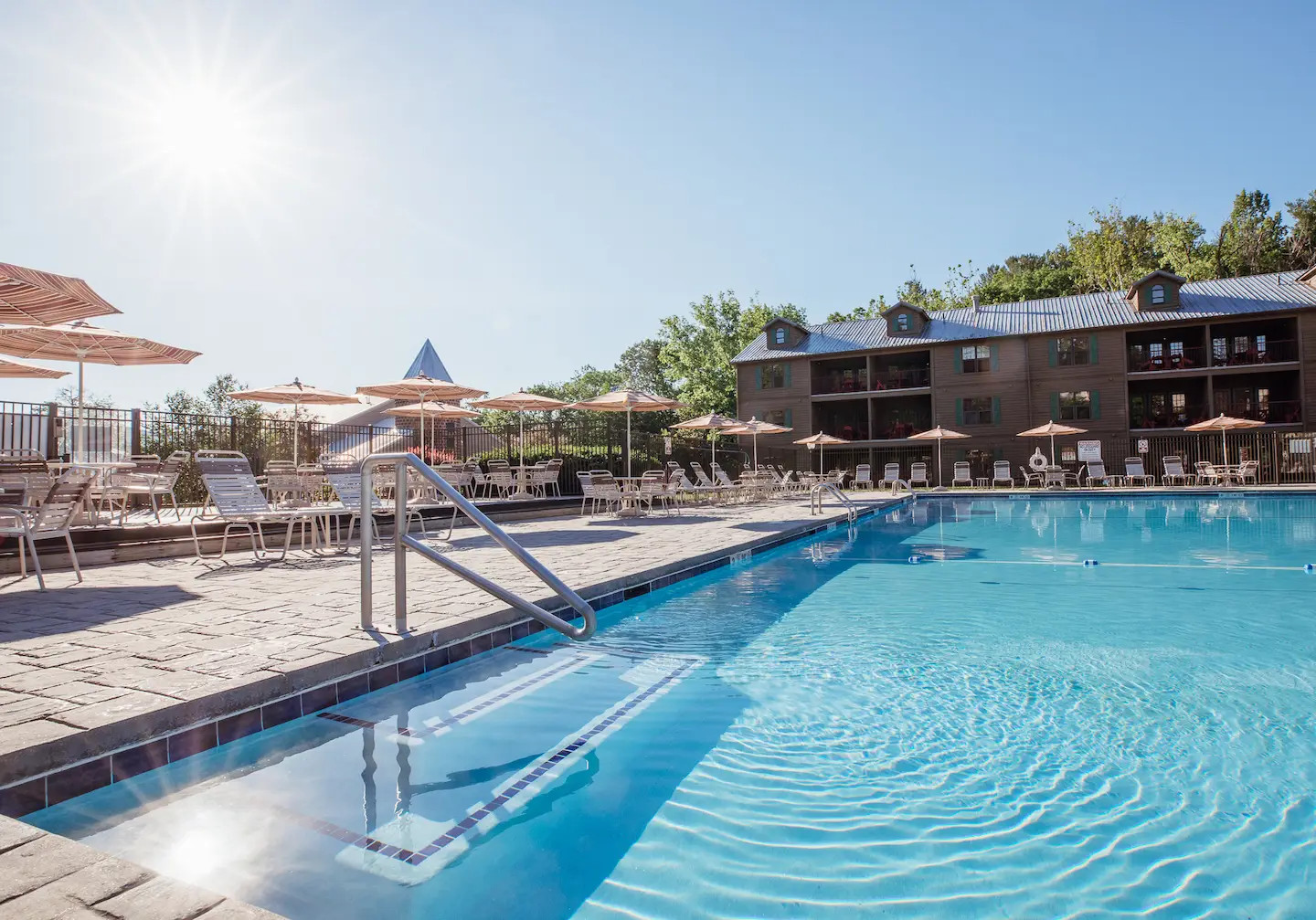 HI Oak n Spruce Resort Berkshires MA Vacation Rental 1/2 BDRM 2026-2027