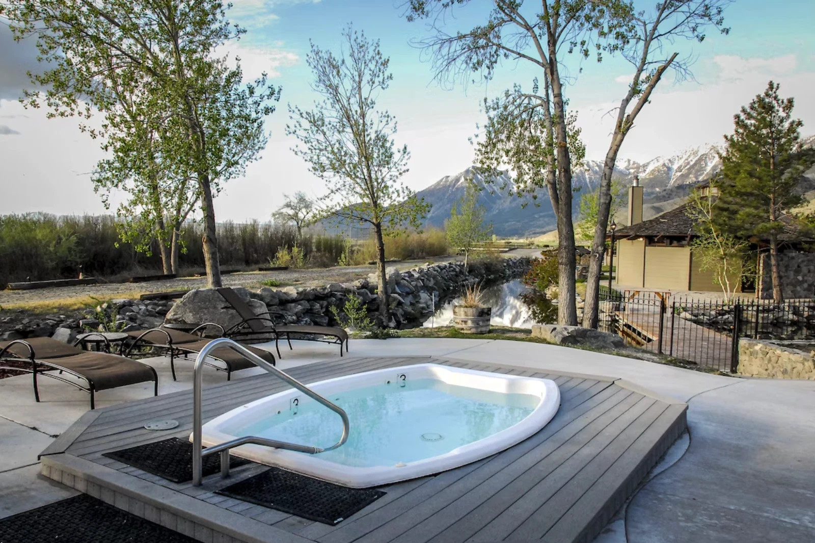 David Walley’s Resort ~ Genoa, NV ~ 2BR/Sleeps 6 ~ 7Nts AUG/SEP/OCT/NOV
