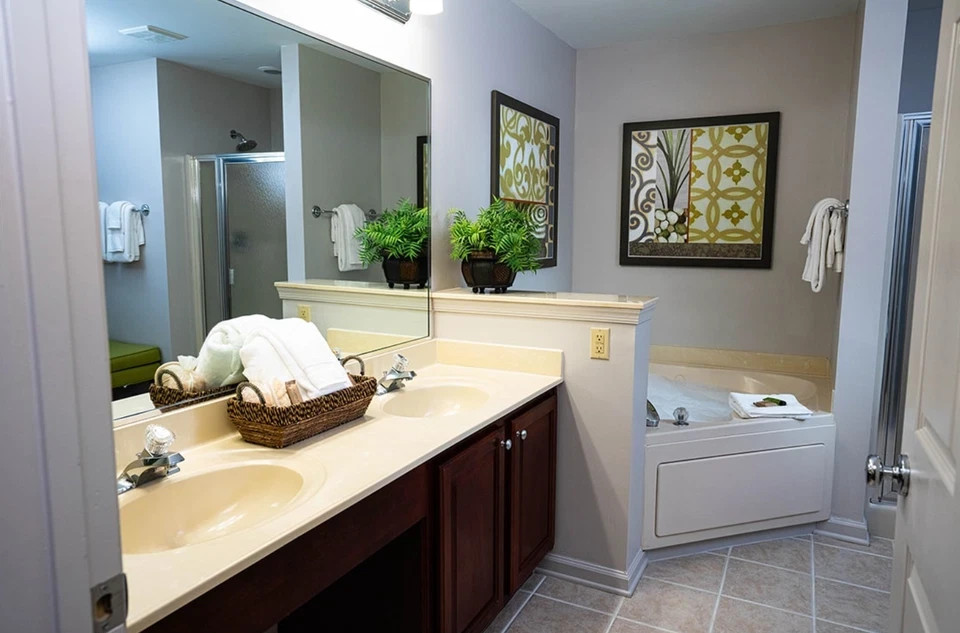 SEPTEMBER WEEKS~Vacation Village at Williamsburg~WILLIAMSBURG~2 BR~SLPS 6~VA