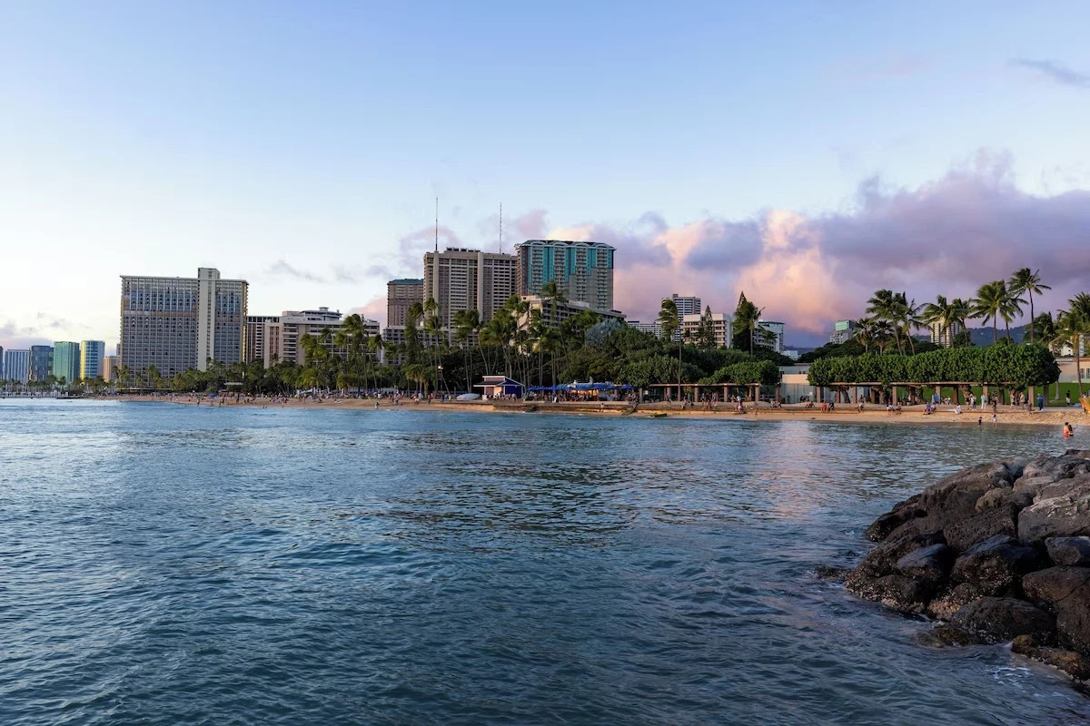 Hawaii-Waikiki Beach $1190 (8/1-7) dates can switch7D 6N Studio Junior sleeps 4