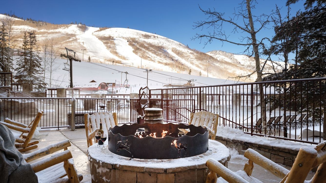 SKI IN/OUT-PARK CITY UTAH-JAN. 11-18, 2025 MARRIOTT MOUNTAINSIDE GUEST ROOM