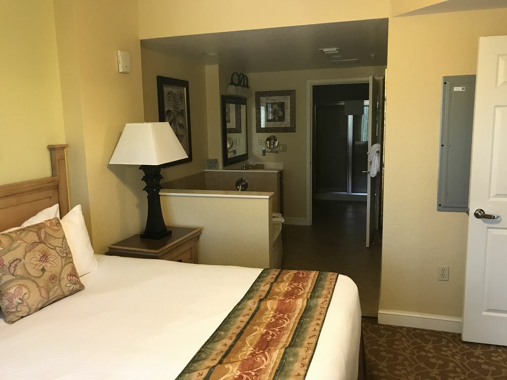 2 BDRM DELUXE 3 NTS * 6/25 – 6/28 * BONNET CREEK ORLANDO * JUNE 25