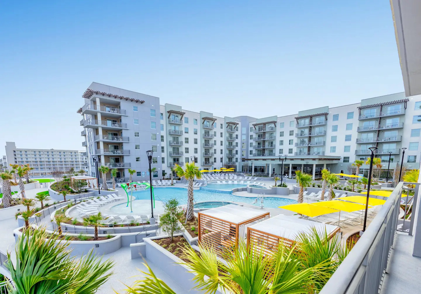 HI Myrtle Beach Oceanfront Resort S.C. Vacation Rental 1/2 BDRM 2026-2027