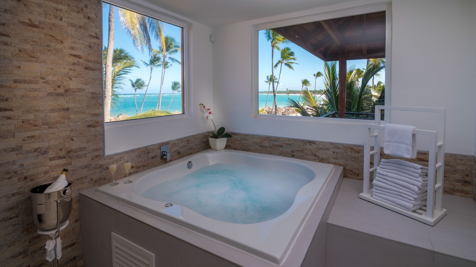 vacation rentals Punta Cana all inclusive
