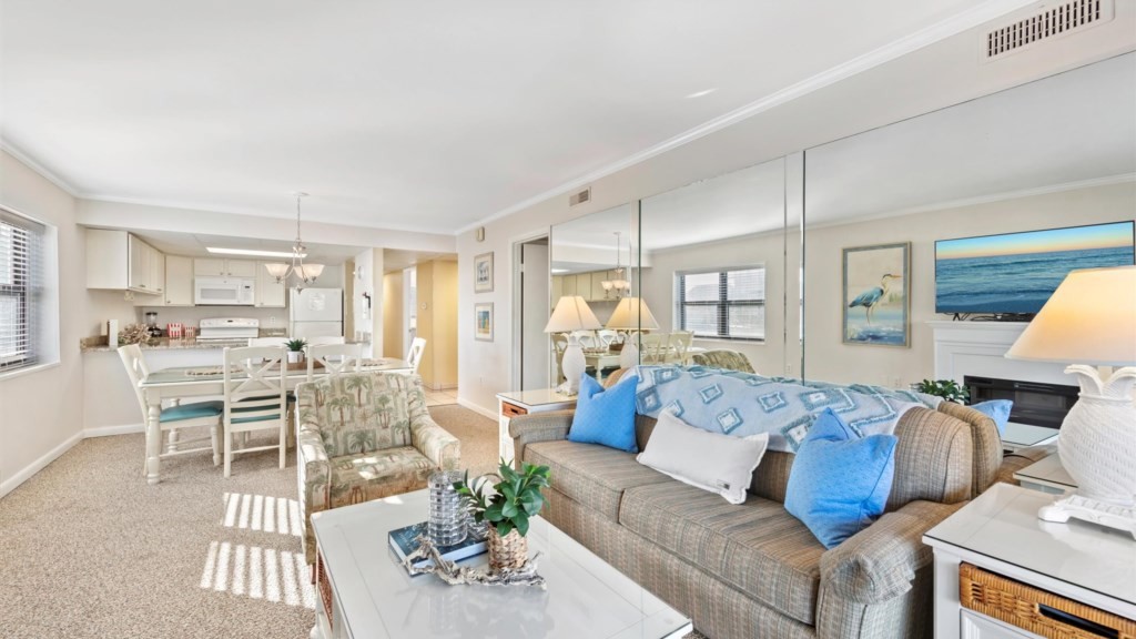 ****** Ocean Time Resort ******* $425.00 ****** 2 minute walk to the BEACH *****