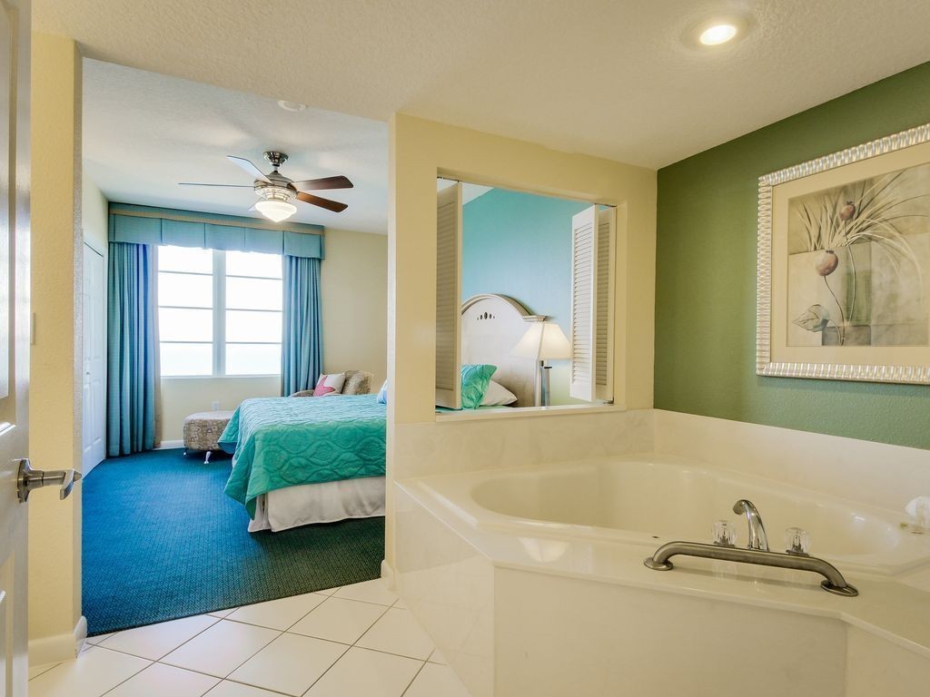 Daytona Beach, Wyndham Ocean Walk, 2 Bedroom Deluxe – August 16- August 21