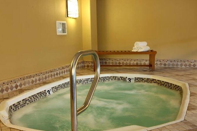 Las Vegas, NV The Jockey Club 1BR Sep 7-14 Labor Day