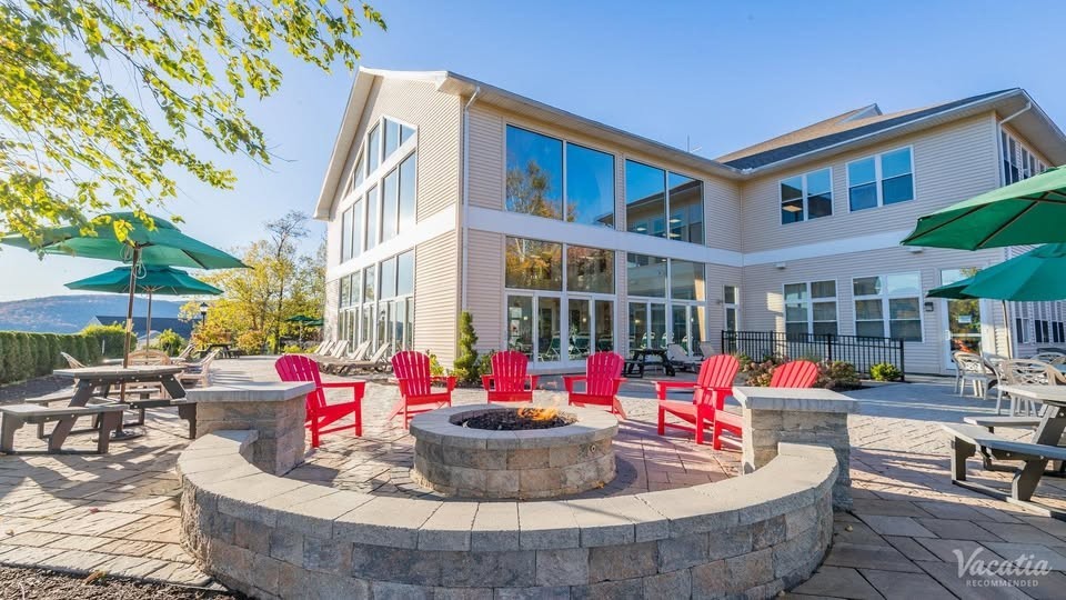 VACATION VILLAGE IN THE BERKSHIRES – RCI Gold Crown Resort in Massachusetts