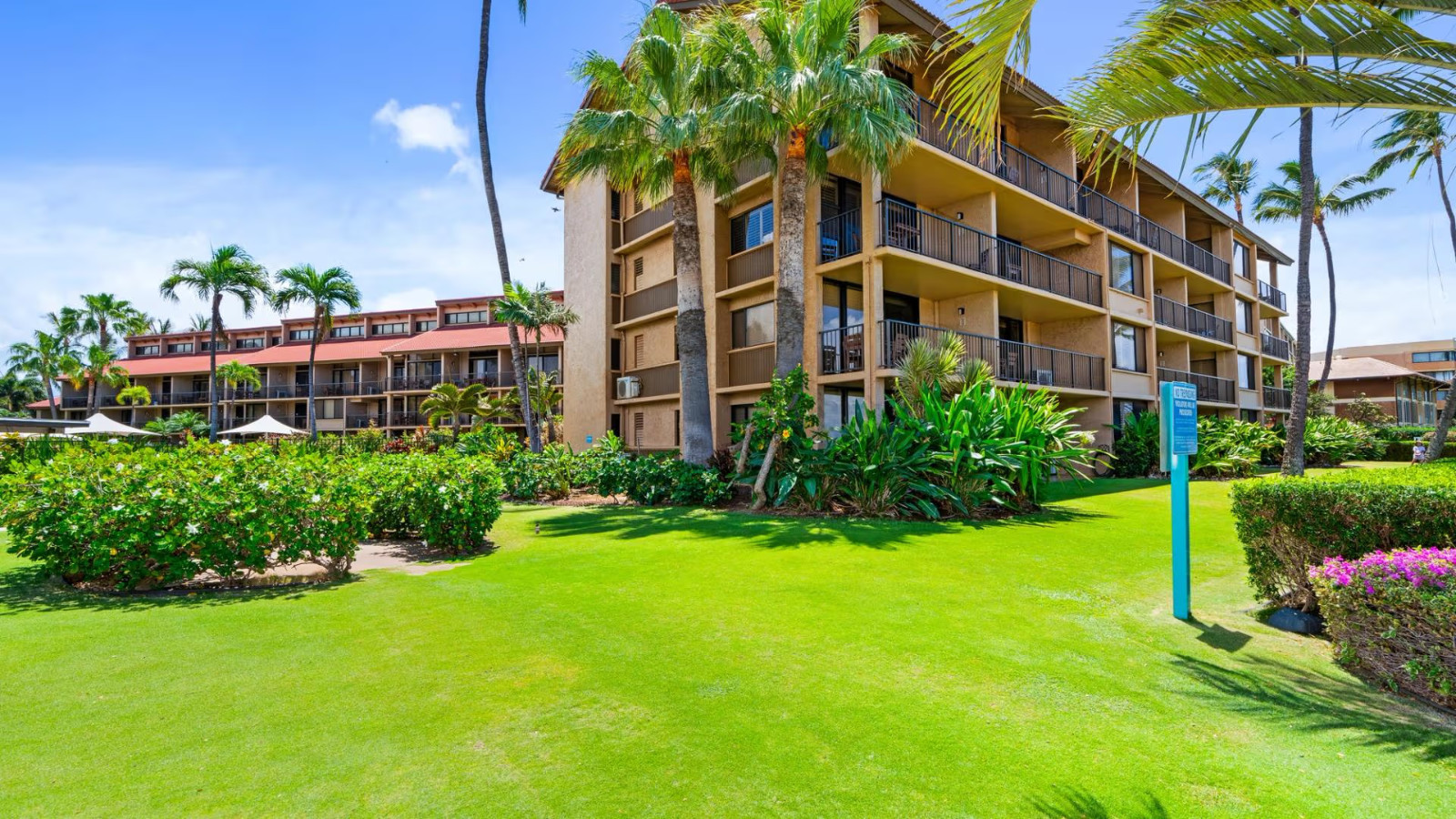 FOR RENT MAUI SCHOONER RESORT 2BR/2BA LUXURY CONDO 12/21-12/28 Christmas Week!