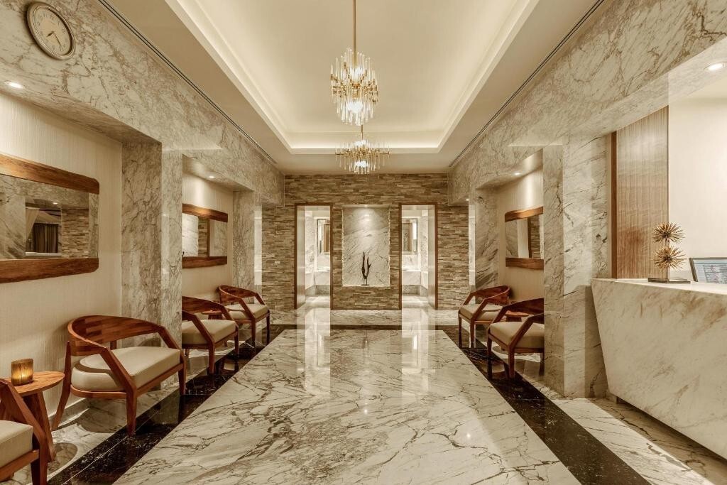 Moon Palace Sunrise or Nizuc Vacation Package Inquiry (Diamond Affiliates)