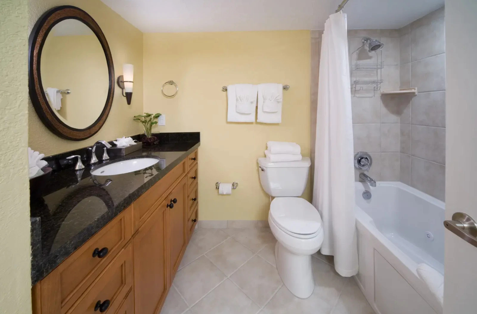 Holiday Inn Club Vacations at Orange Lake Resort Aug 15-22 – 2 Bedrooms