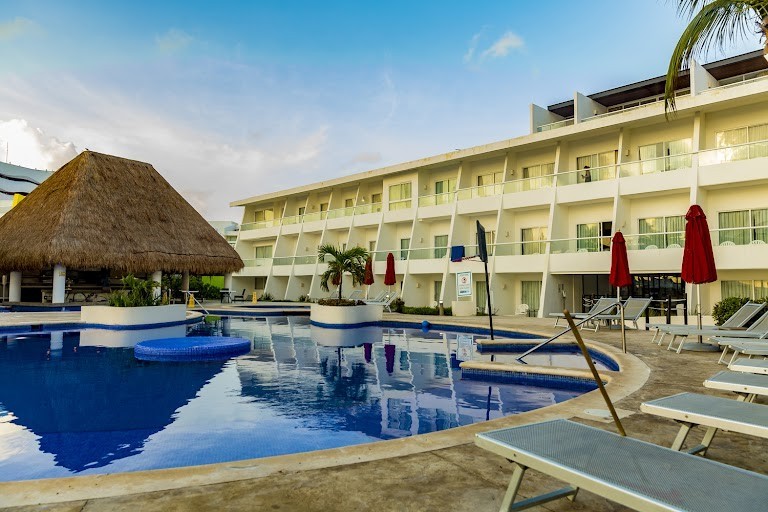 Cancun Mexico Cancun Bay 5 days/4 nights ALL INCLUSIVE meals drinks and alcohol