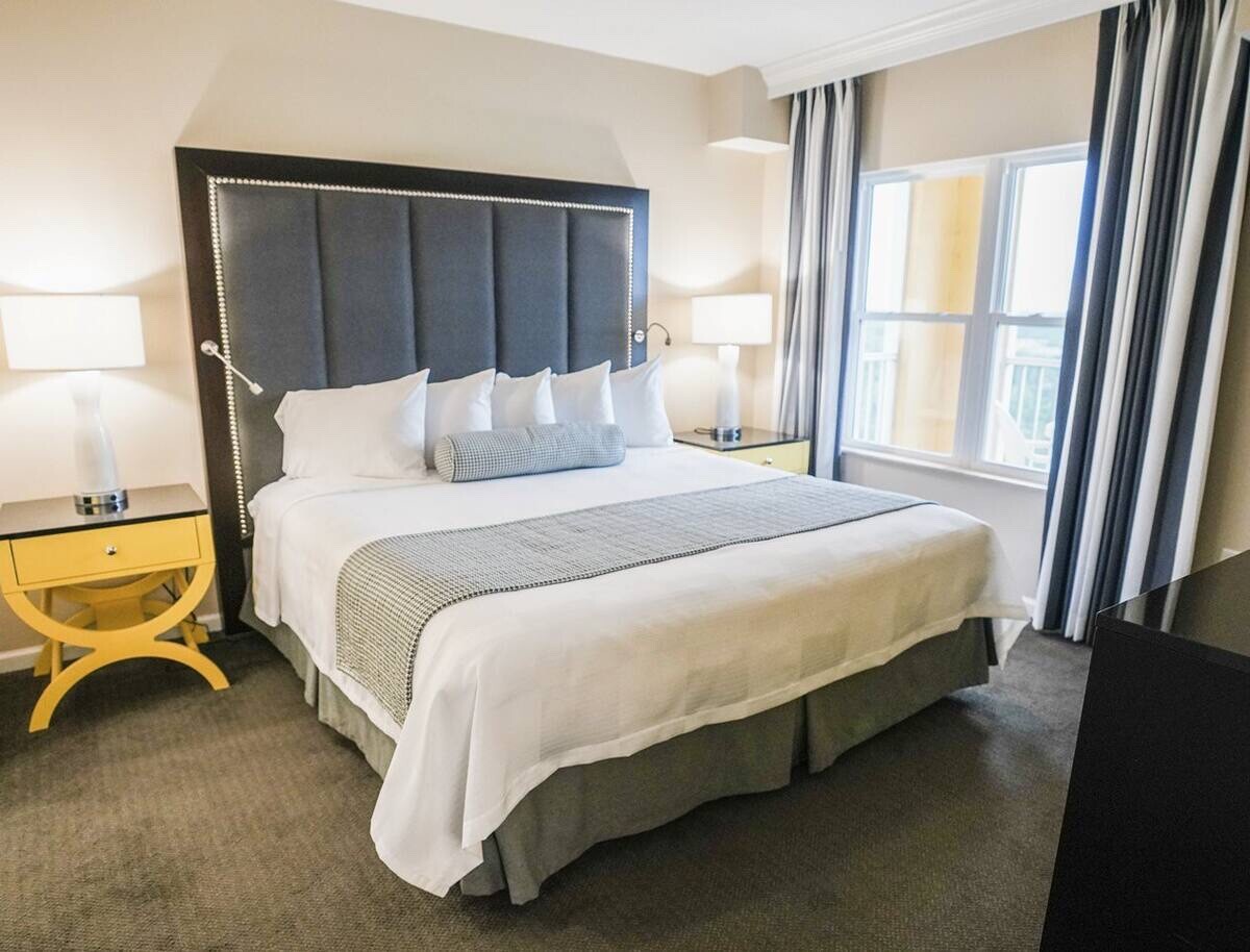 Vacation Village at Parkway 1BR Or 2 BR Suites 7 nts near Disney and Universal
