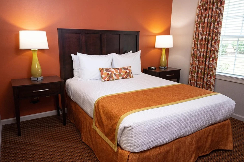 SEPTEMBER WEEKS~Vacation Village at Williamsburg~WILLIAMSBURG~2 BR~SLPS 6~VA