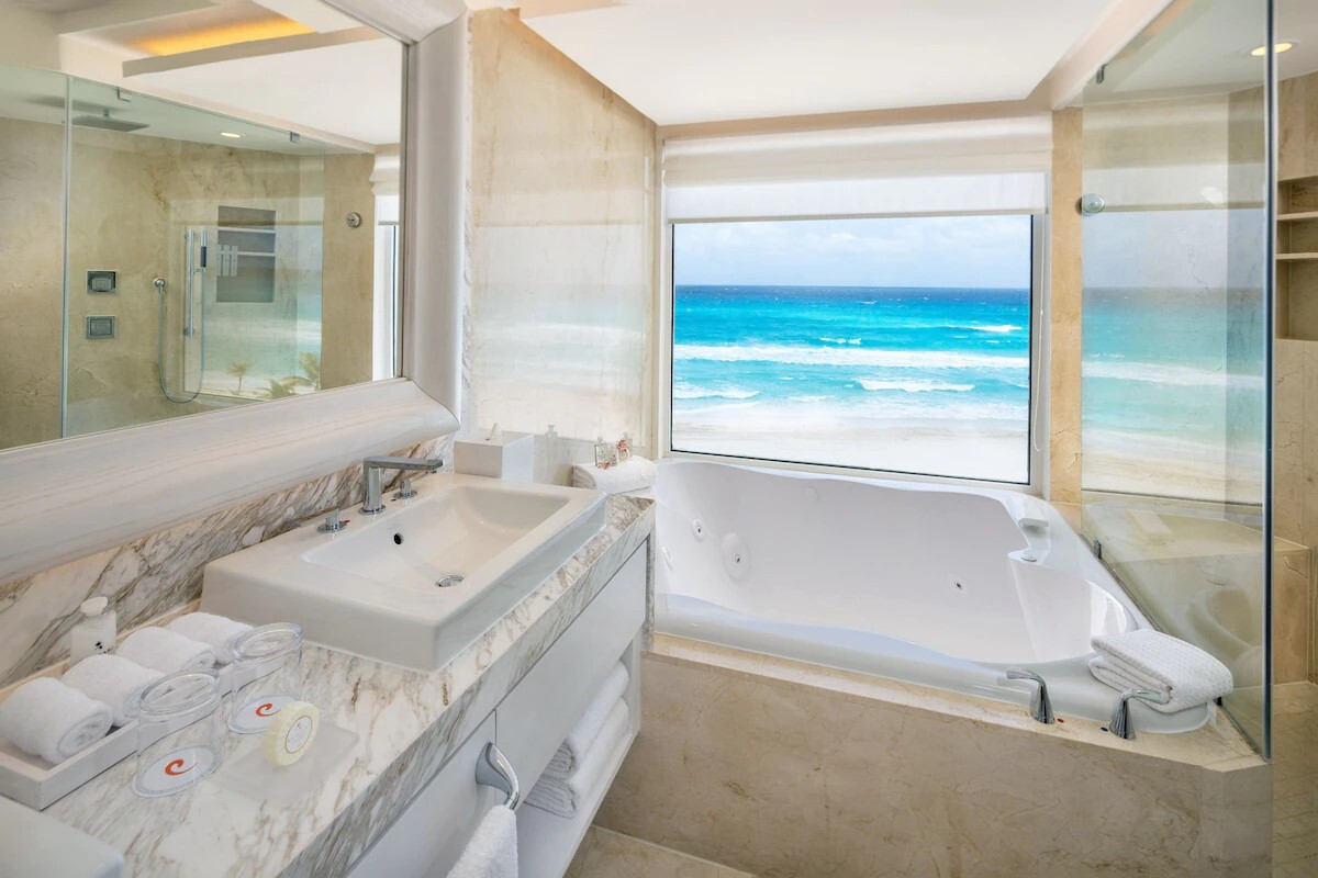 Le BLANC PALACE CANCUN DIAMOND VIP ELITE ALL INCLUSIVE ADULTS ONLY 18+ RESORT