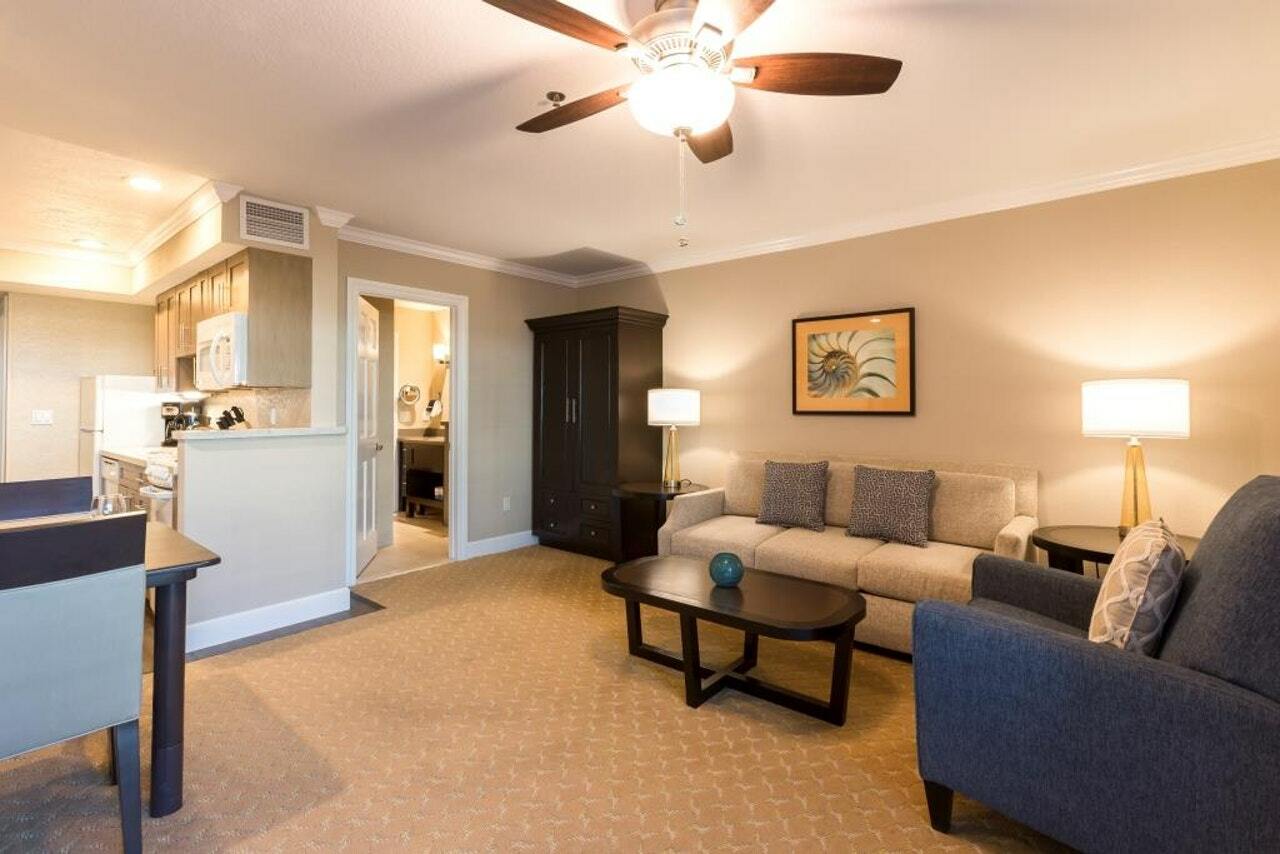 Carlsbad Inn Beach Resort 12/23-12/30/2023, 1 bedrm unit w/ Partial Ocean View