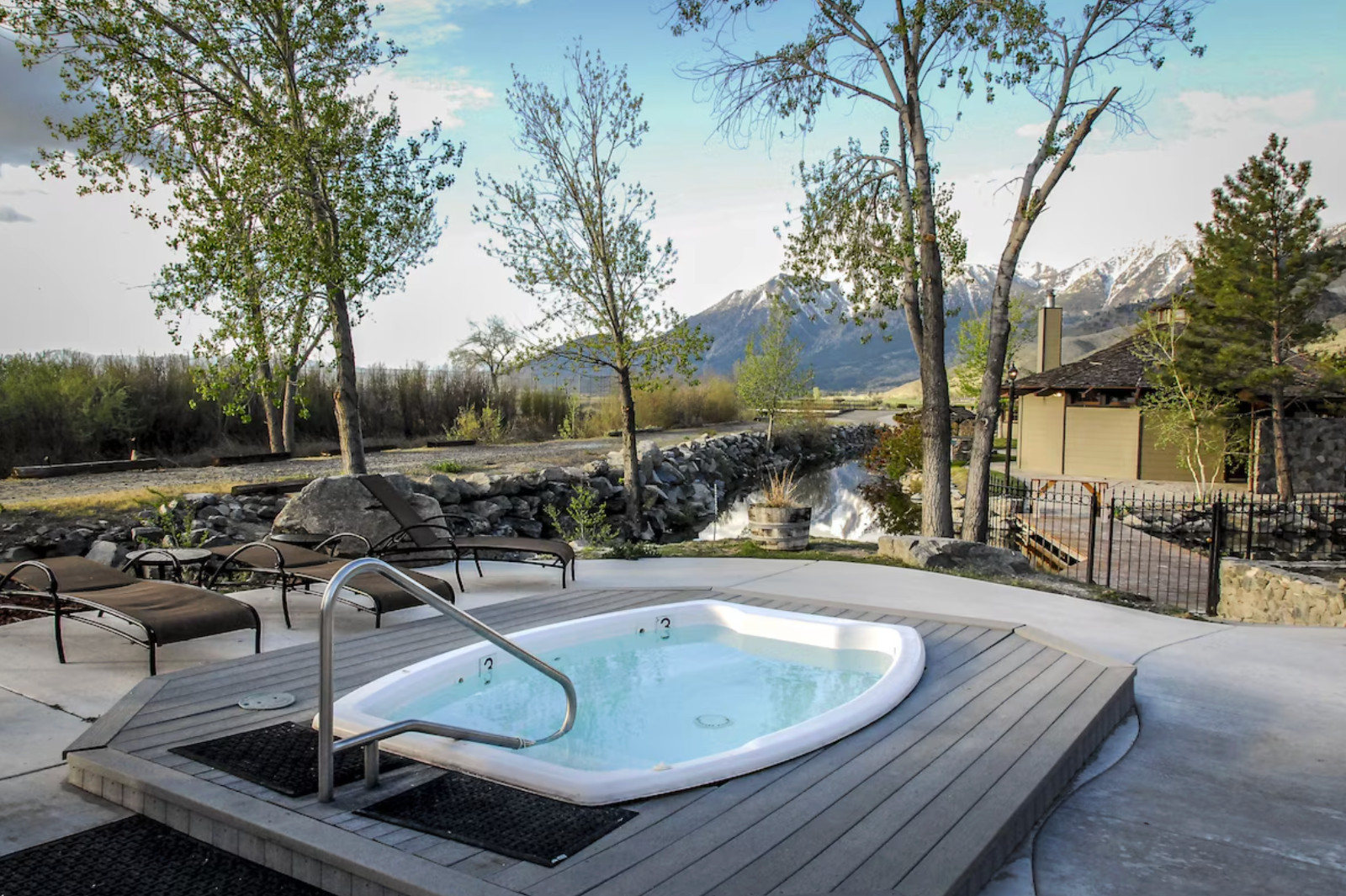 David Walley’s Resort ~ Genoa, NV ~ 1BR/Sleeps 4 ~ 7Nts Weekly Rentals 2026