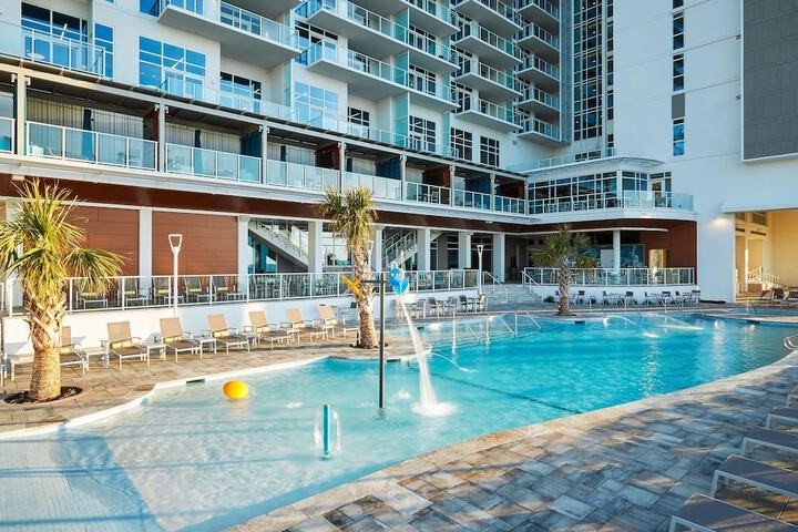 HGVC Ocean Enclave Partial OceanView!! 1 BDRM 4 Night GETAWAY