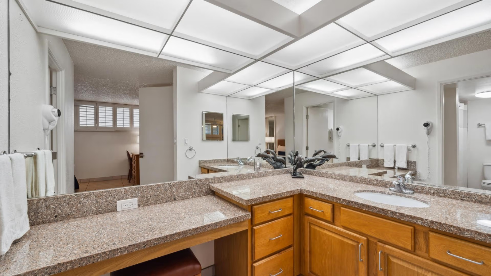 FOR RENT MAUI SCHOONER RESORT 2BR/2BA LUXURY CONDO 12/21-12/28 Christmas Week!