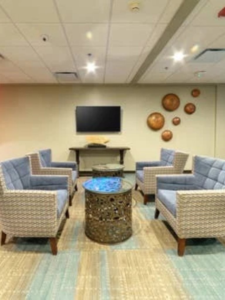 HI Smokey Mountains Tennessee Resort Vacation Rental 1/2/3 BDRM 2026-2027