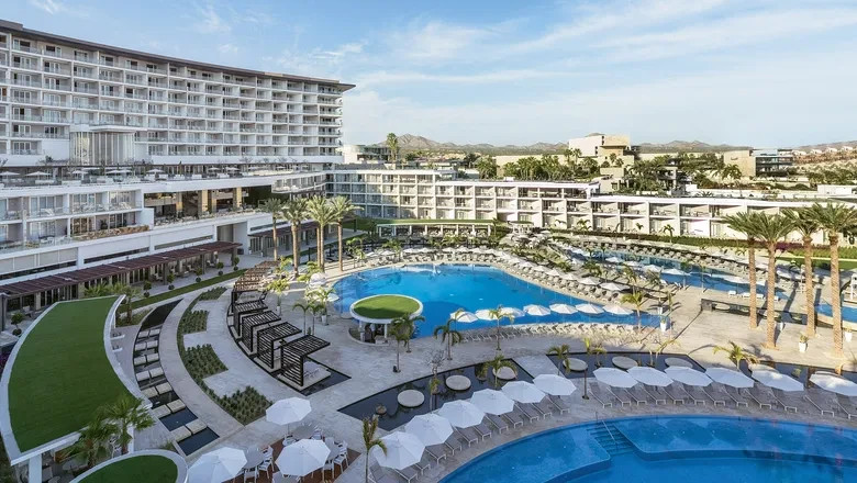 Palace Resorts VIP All-Inclusive Vacation: Mexico, Jamaica, Europe, Maldives