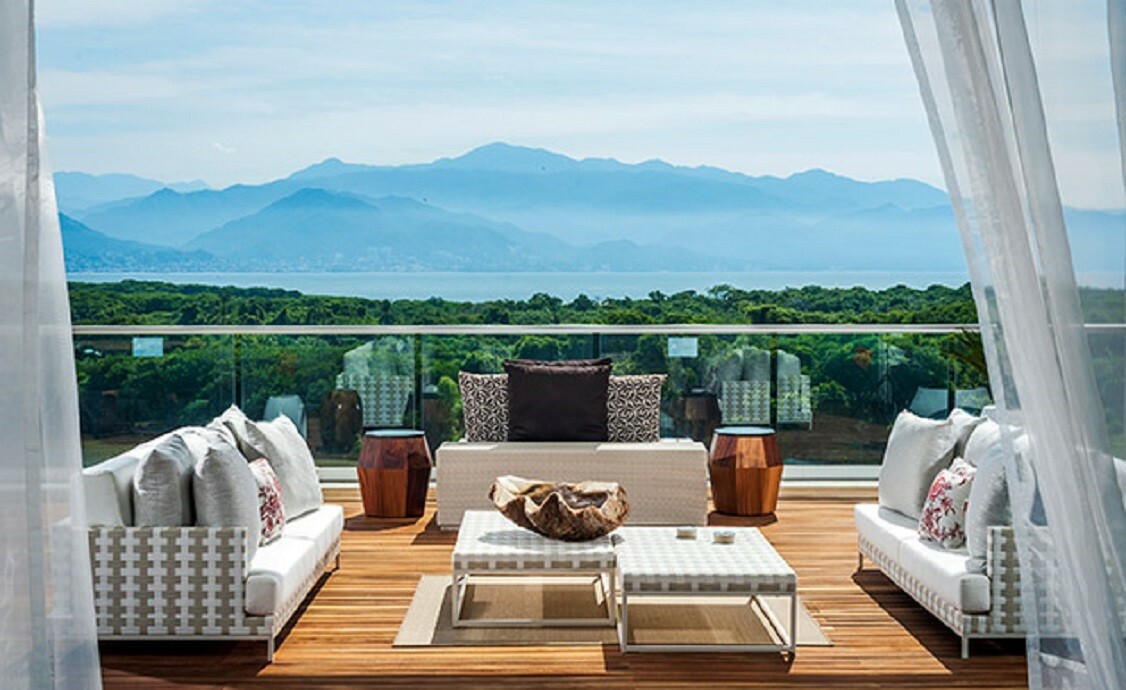 Grand Luxxe Nuevo Vallarata 2 BDRM/2.5BA (*No Thanksgiving, X-mas, or New Years)
