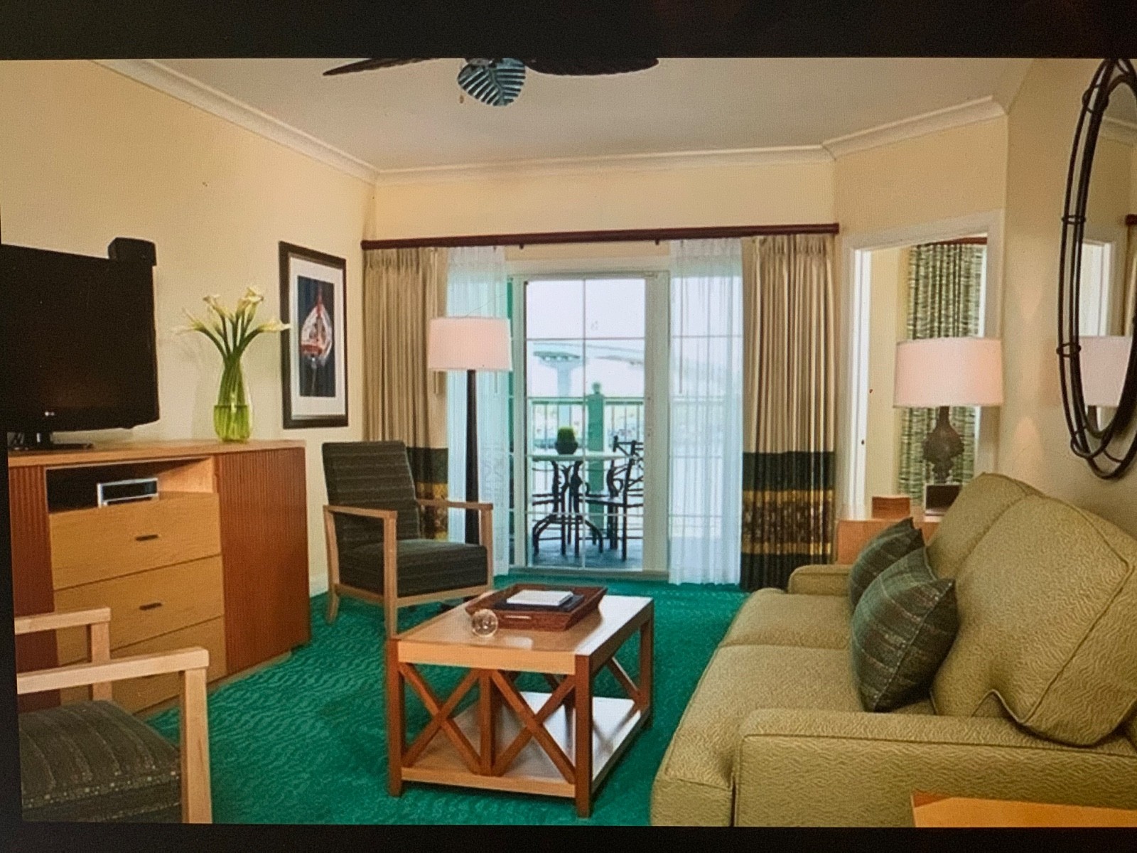 Harborside Resort at Atlantis Bahamas-Villa sleeps 10 – 7 nights 8/22-29/26
